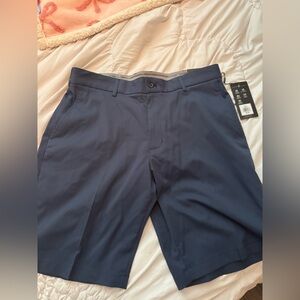 Walter Hagen men’s navy blue shorts